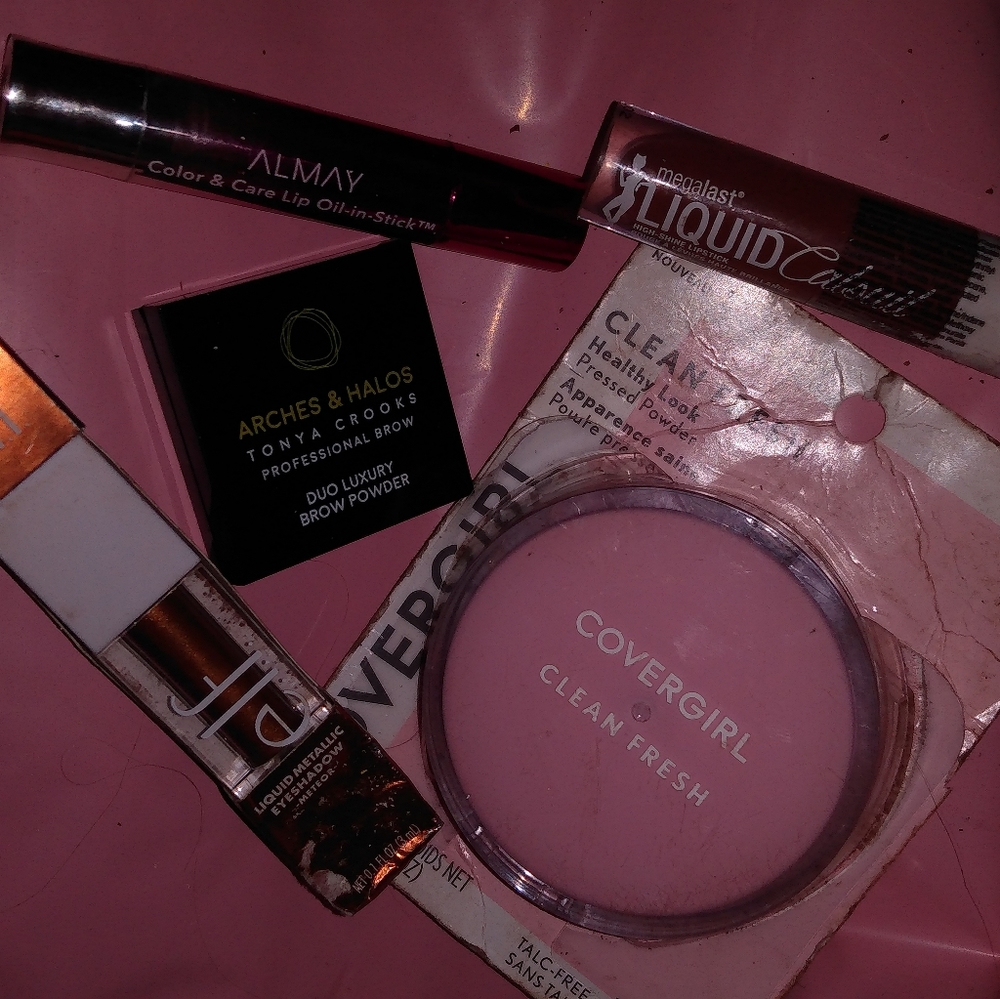 New makeup bundle